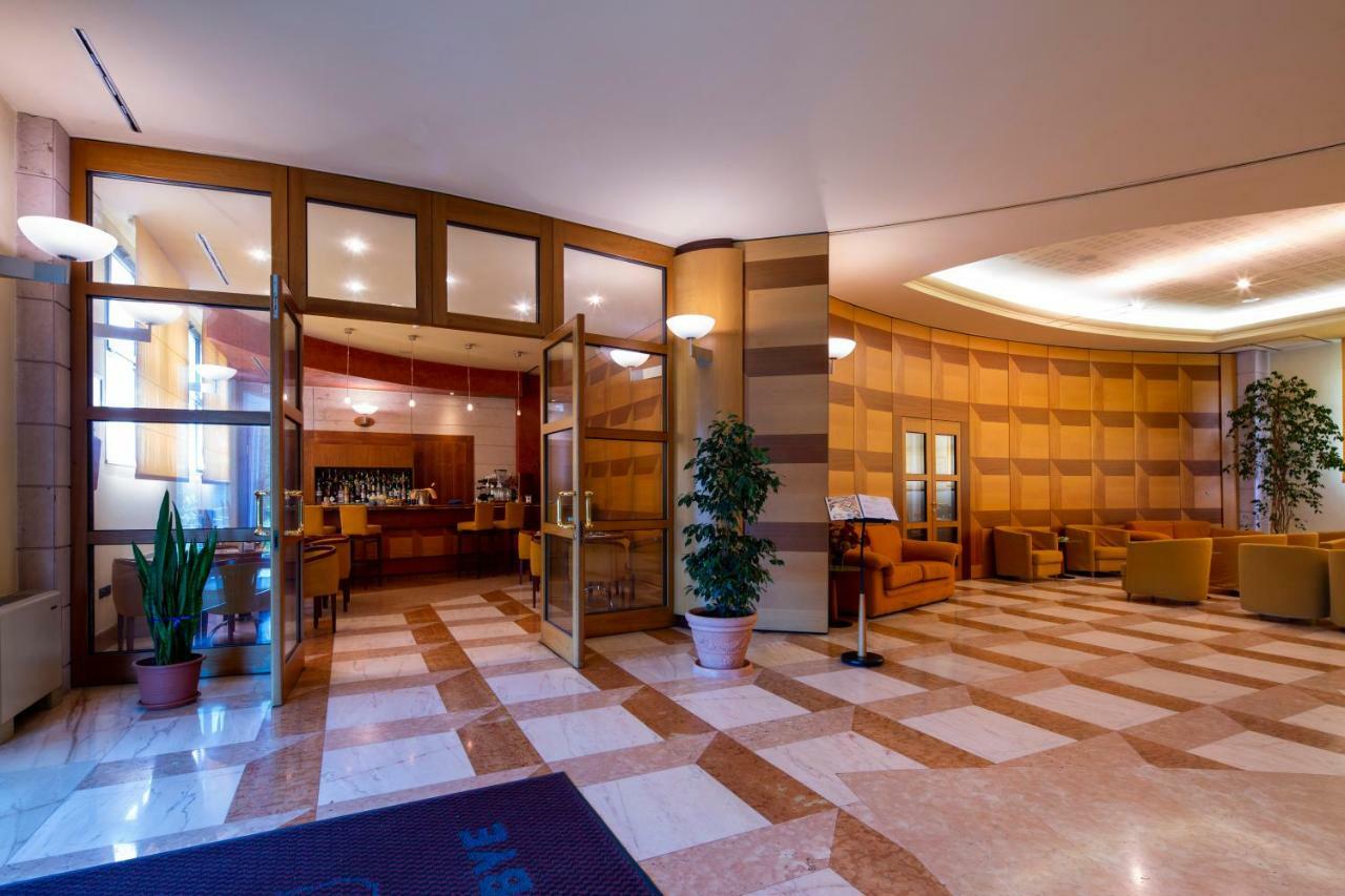 Hotel Persico'S Сан-Джованні-ін-Персічето Екстер'єр фото